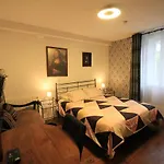 Maison Bergoun Bed & Breakfast Borce