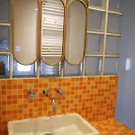 Maison Bergoun Bed & Breakfast 3*