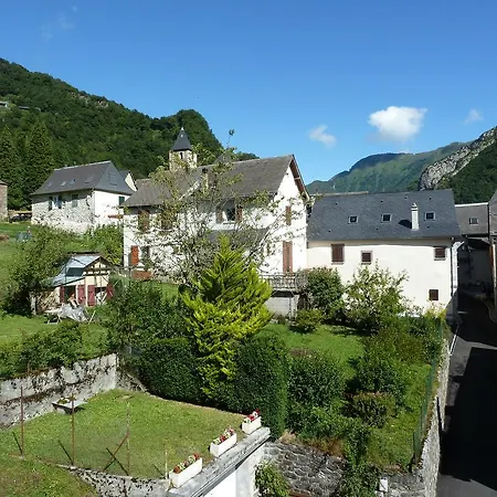 Maison Bergoun Couette-café Borce