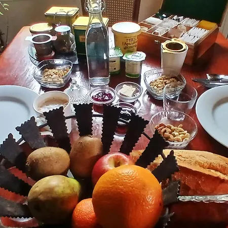 Maison Bergoun Bed & Breakfast Borce