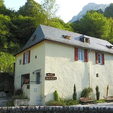 Maison Bergoun לינה וארוחת בוקר Borce