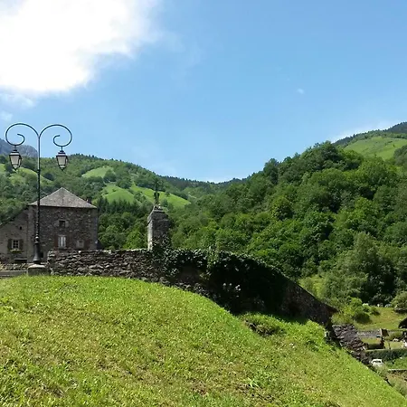 Bed & Breakfast Maison Bergoun