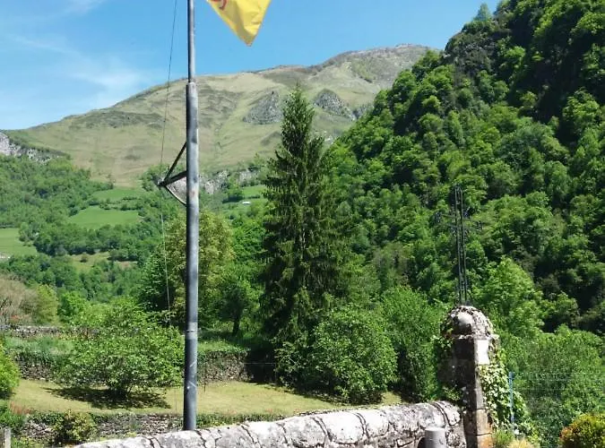 Maison Bergoun Bed & Breakfast